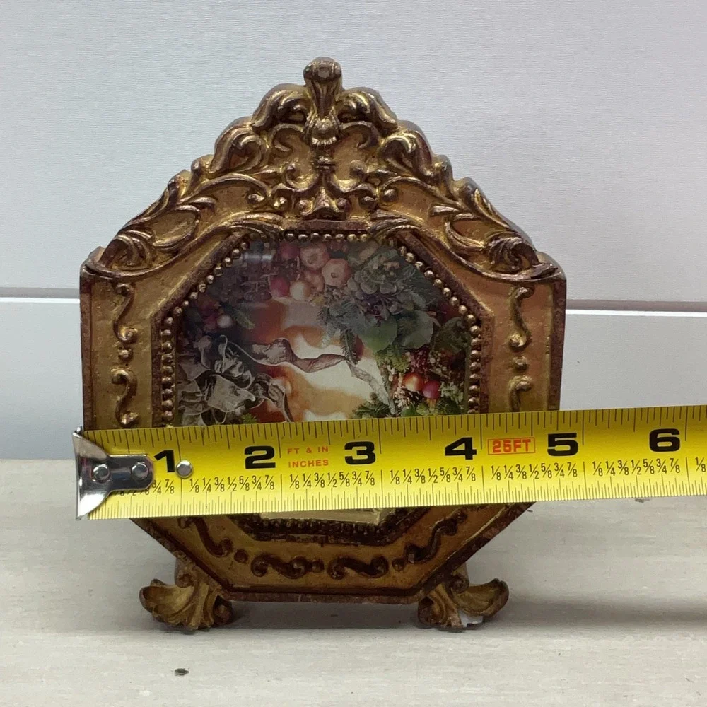 Vintage Style Ornate Gold Octagonal Footed Picture Frame 6x5 Tabletop Decor